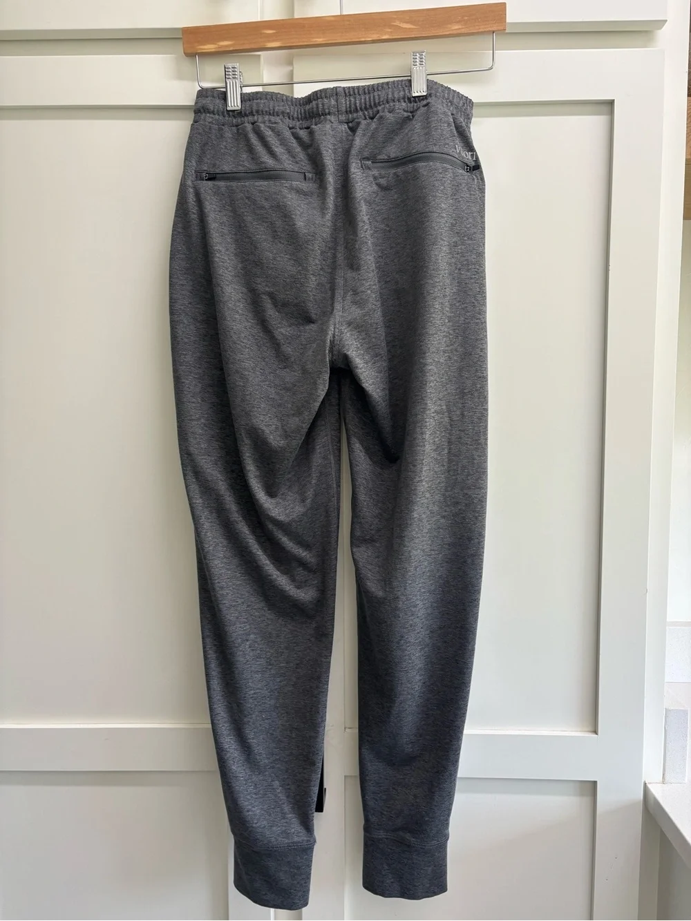 Vuori Sunday Performance Jogger Men’s XS Heather Gray Drawstring Athletic Pant